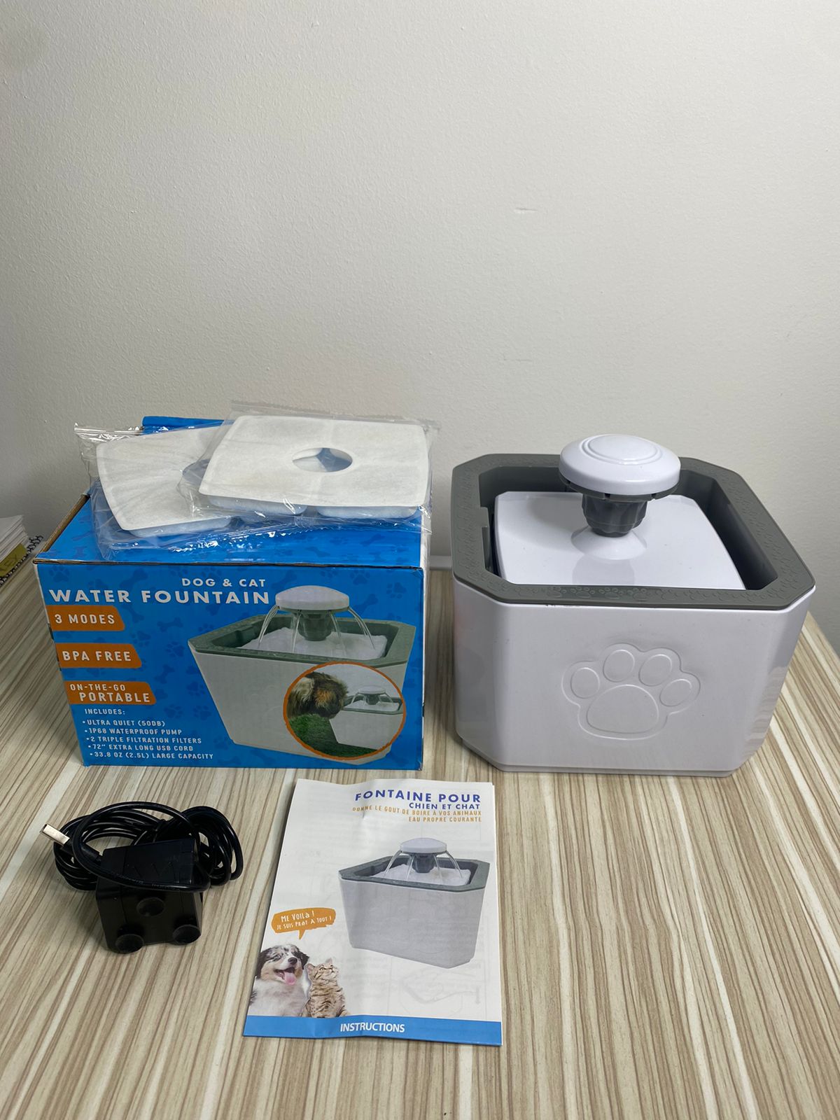 Bebedero dispensador de agua automático para mascotas 2,5Lt